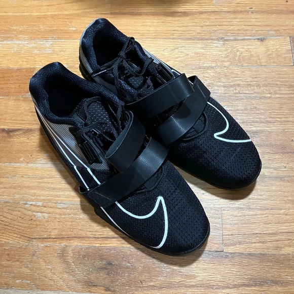 Nike Romaleos 4 Weightlifting Shoes (12) - Black - Picture 3 of 6